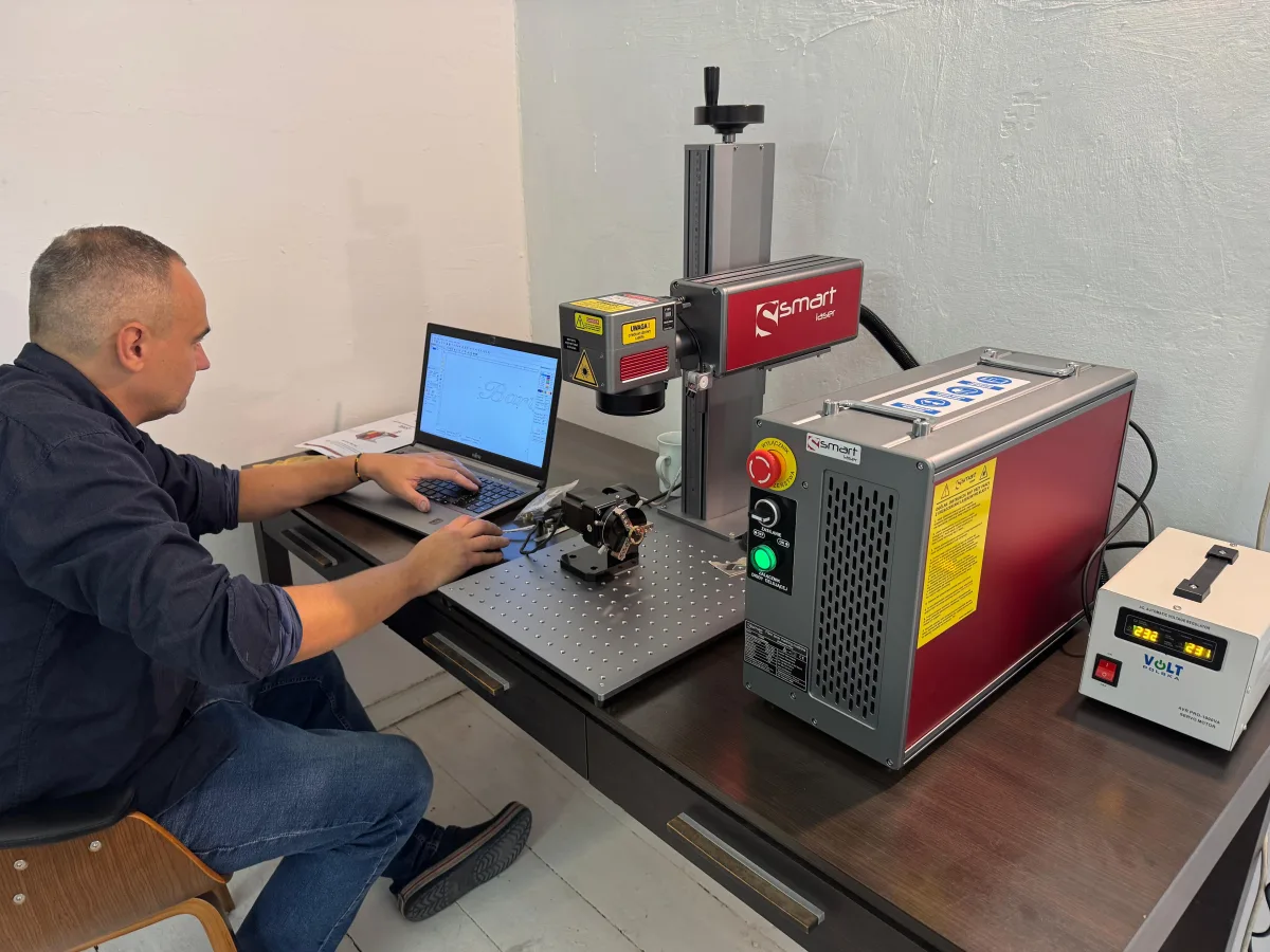 Laser Fiber 2D
