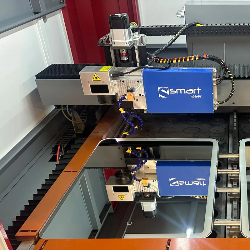 Sealed MOPA fibre laser for cutting and engraving glass and mirrors