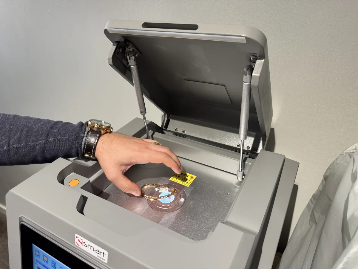 Spektrometr XRF GoldTester PW74C